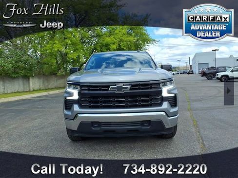 Used 2024 Chevrolet Silverado 1500 LT AWD/4WD image 2