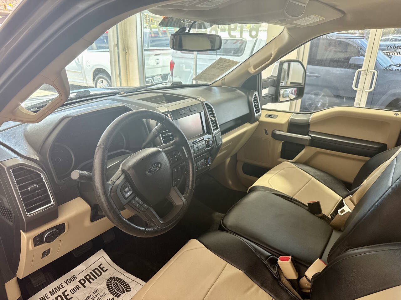 Used 2015 Ford F150 XLT w/ Equipment Group 302A Luxury RWD image 38