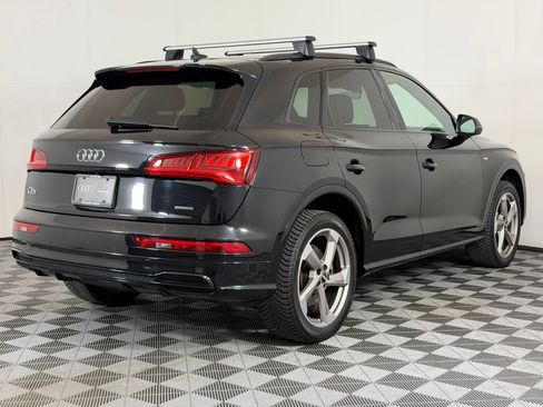 Used 2020 Audi Q5 2.0T Titanium Premium Plus w/ Premium Plus Package AWD/4WD image 9