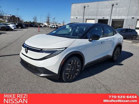 New 2026 Nissan Leaf Platinum+ w/ Cargo Package (Platinum+) FWD image 5