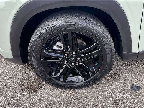 Used 2025 Chevrolet Trax ACTIV w/ Driver Confidence Package FWD image 8