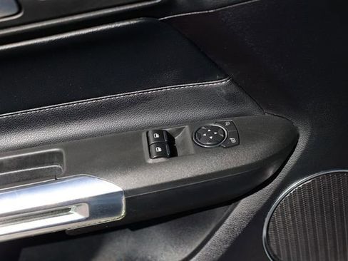 Used 2019 Ford Mustang Premium image 45