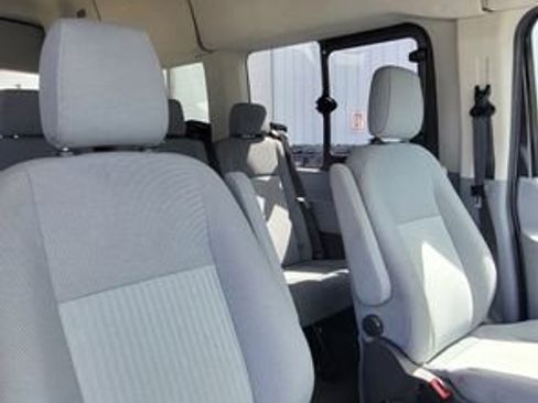 Used 2015 Ford Transit 350 XLT RWD image 12
