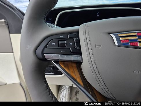 Used 2024 Cadillac Escalade Premium Luxury Platinum w/ Heavy-Duty Trailer Package AWD/4WD image 23