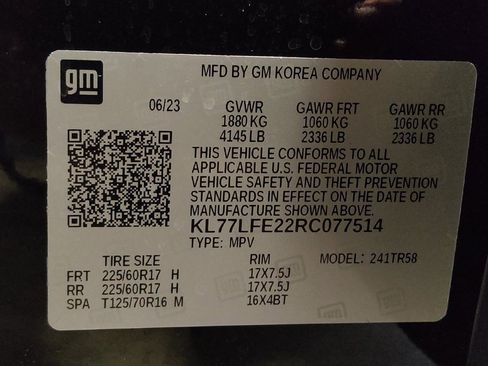 Used 2024 Chevrolet Trax LS w/ LS Convenience Package FWD image 33