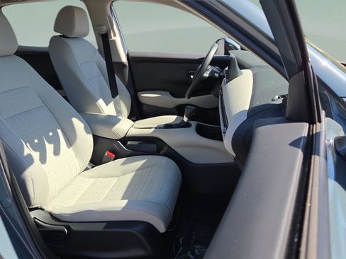 Certified 2024 Honda HR-V LX image 20