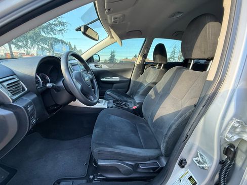 Used 2010 Subaru Impreza 2.5i image 10