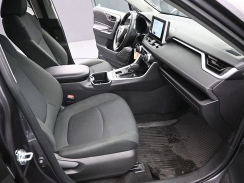 Certified 2024 Toyota RAV4 LE image 28