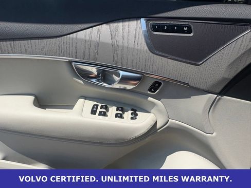 Certified 2025 Volvo XC90 T8 Plus w/ Protection Package Premier AWD/4WD image 27