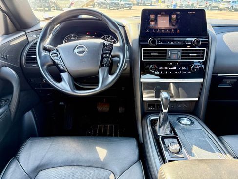 Used 2022 Nissan Armada SL w/ Midnight Edition Package RWD image 12