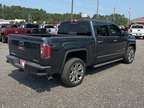Used 2017 GMC Sierra 1500 Denali w/ Denali Ultimate Package AWD/4WD image 4