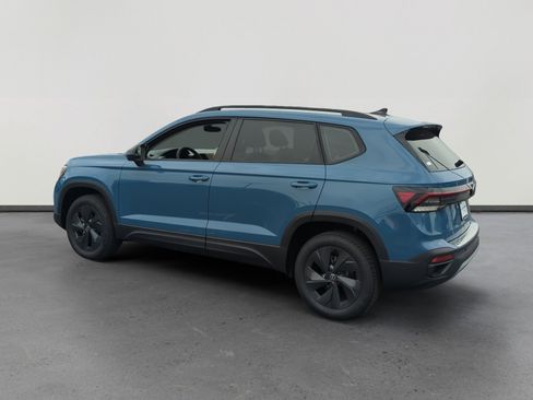 New 2026 Volkswagen Taos S image 3