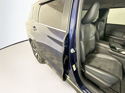 Used 2025 Mitsubishi Outlander SE AWD/4WD image 28