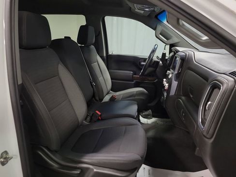 Used 2020 GMC Sierra 1500 SLE image 24