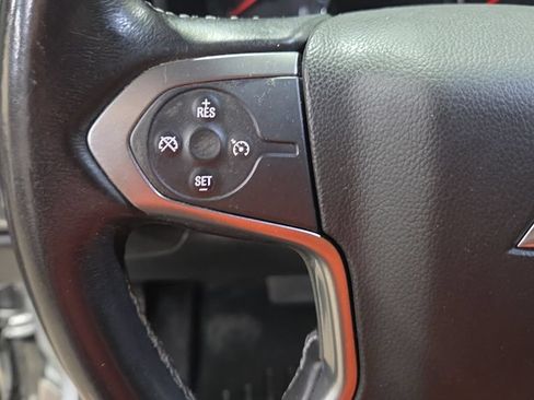 Used 2017 Chevrolet Silverado 1500 LT AWD/4WD image 10