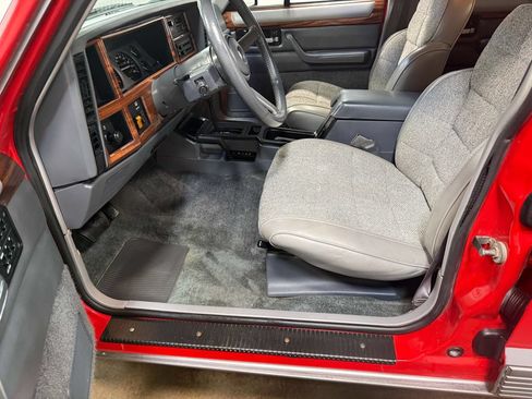 Used 1994 Jeep Cherokee Country AWD/4WD image 55