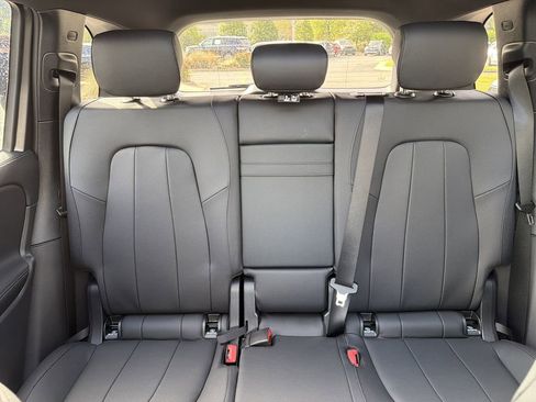 New 2026 Mercedes-Benz GLB 250 4MATIC image 28