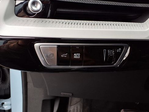 New 2026 Cadillac Optiq Sport 2 image 17