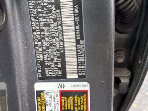 Used 2011 Toyota Camry XLE w/ XLE Extra-Value Pkg #2 image 13