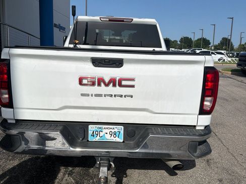 Used 2024 GMC Sierra 2500 Pro w/ Convenience Package AWD/4WD image 2