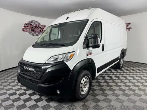 Used 2024 RAM ProMaster 1500 w/ Convenience Group FWD image 3