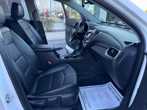 Used 2022 Chevrolet Equinox Premier FWD image 31