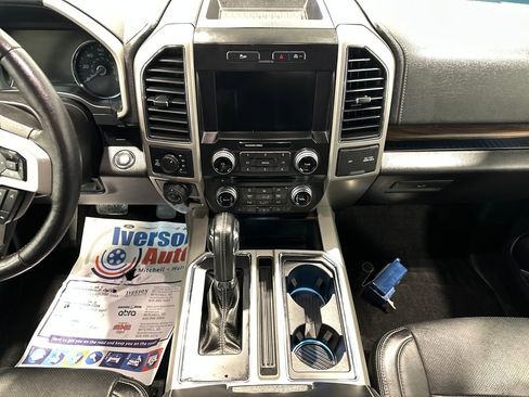 Used 2017 Ford F150 Lariat w/ Equipment Group 502A Luxury image 26