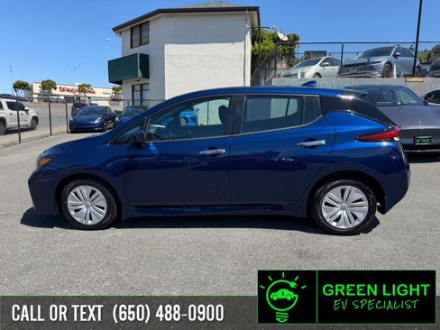 Used 2025 Nissan Leaf S FWD image 8