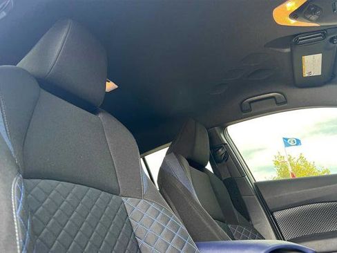 Certified 2021 Toyota C-HR XLE image 19