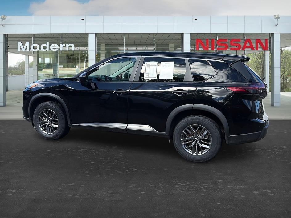 Certified 2024 Nissan Rogue S AWD/4WD image 2