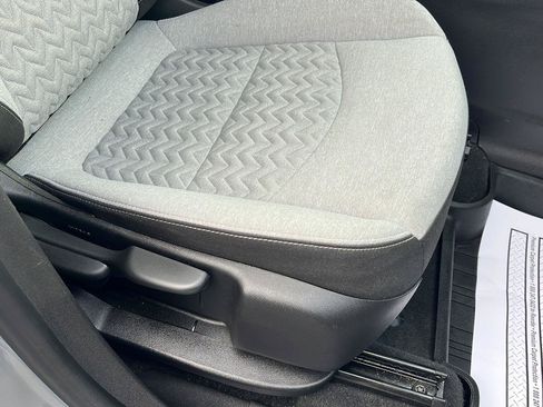 Used 2024 Chevrolet Equinox LS w/ LS Convenience Package FWD image 27