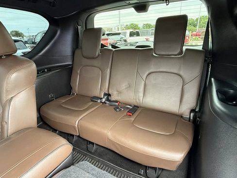 Used 2023 Nissan Armada Platinum w/ Captain's Chairs Package AWD/4WD image 27