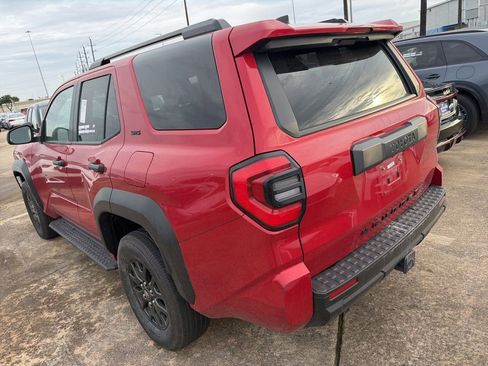 Used 2025 Toyota 4Runner SR5 RWD image 4