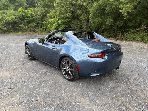 Used 2019 MAZDA MX-5 Miata RF Grand Touring RWD image 7