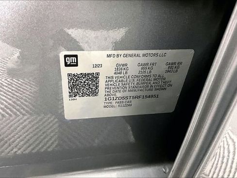 Used 2024 Chevrolet Malibu LT FWD image 16