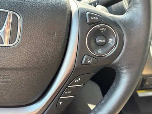 Used 2023 Honda Ridgeline RTL-E image 13