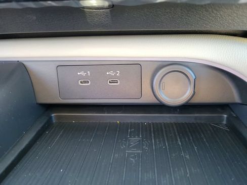 New 2026 Nissan Sentra SL w/ Floor Mat Package FWD image 18