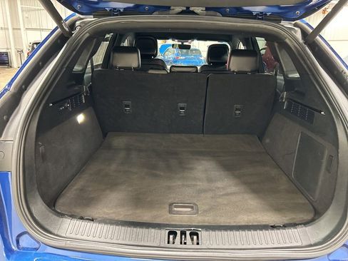 Used 2020 Lincoln Nautilus Standard w/ Equipment Group 101A image 29