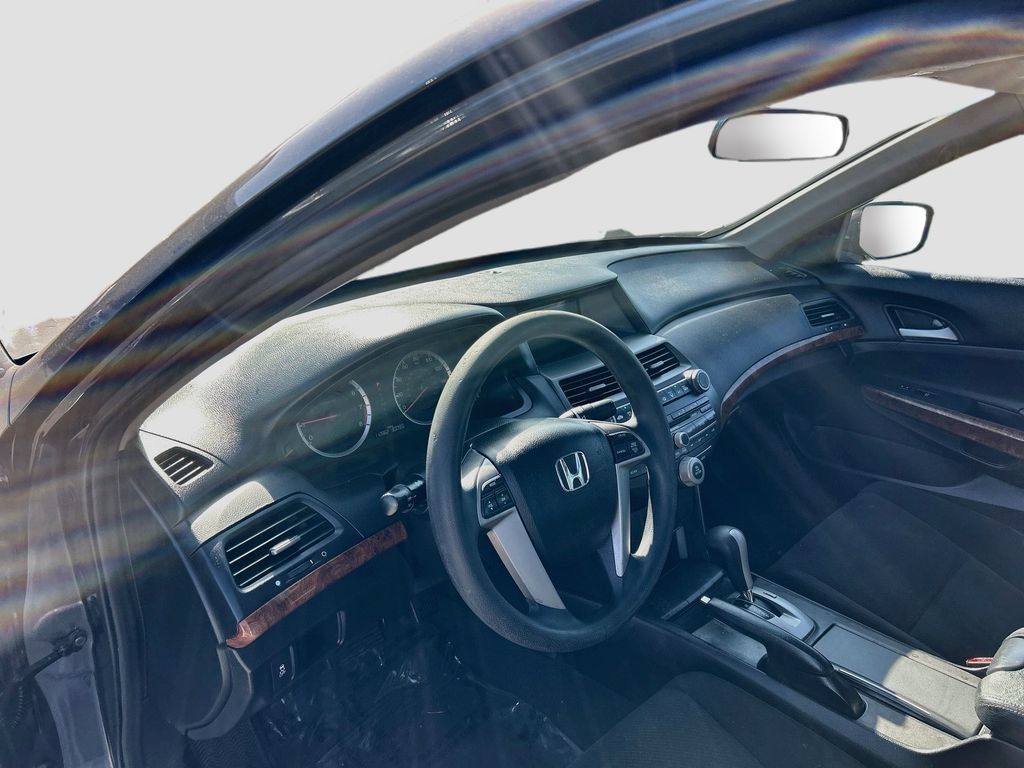 Used 2012 Honda Accord EX image 9