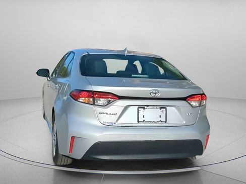 Used 2024 Toyota Corolla LE image 21