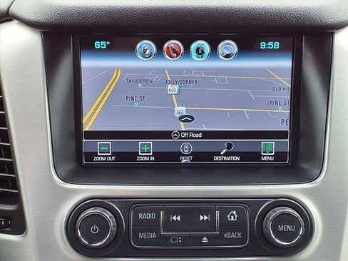 Used 2017 GMC Yukon SLT image 25