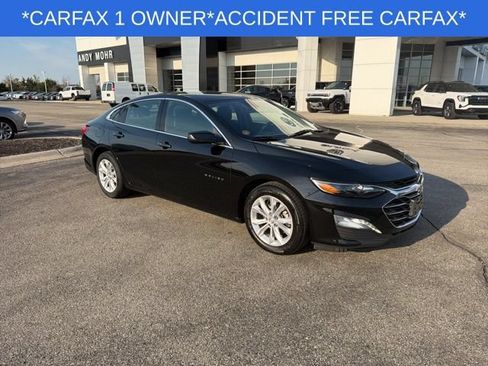 Used 2024 Chevrolet Malibu LT FWD image 2