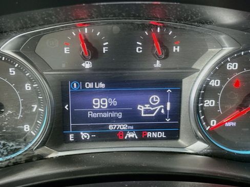 Used 2022 Chevrolet Equinox LT FWD image 16