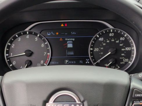 Used 2025 Nissan Frontier S image 14