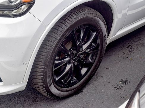 Used 2018 Dodge Durango R/T w/ Blacktop Package AWD/4WD image 11