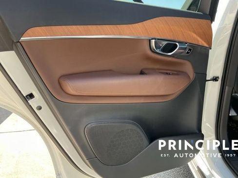 Used 2021 Volvo XC90 T8 Inscription Expression w/ Protection Package image 30