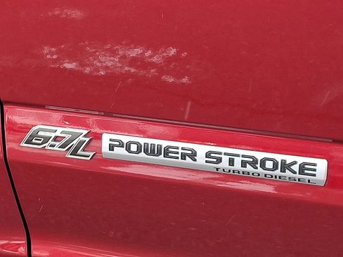 Used 2019 Ford F250 XLT w/ XLT Premium Package image 29