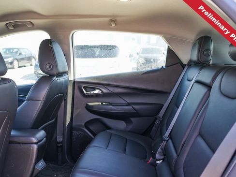 Used 2023 Chevrolet Bolt LT w/ Infotainment Package FWD image 12