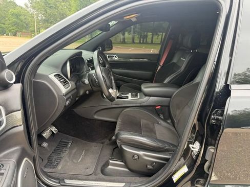 Used 2021 Jeep Grand Cherokee Trackhawk AWD/4WD image 9