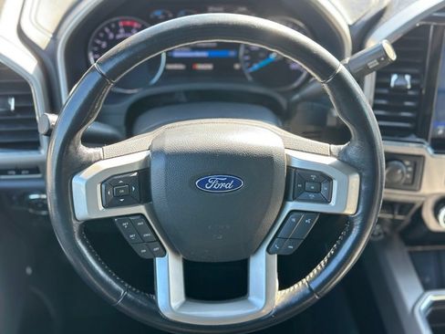 Certified 2022 Ford F250 Lariat w/ Lariat Ultimate Package AWD/4WD image 5
